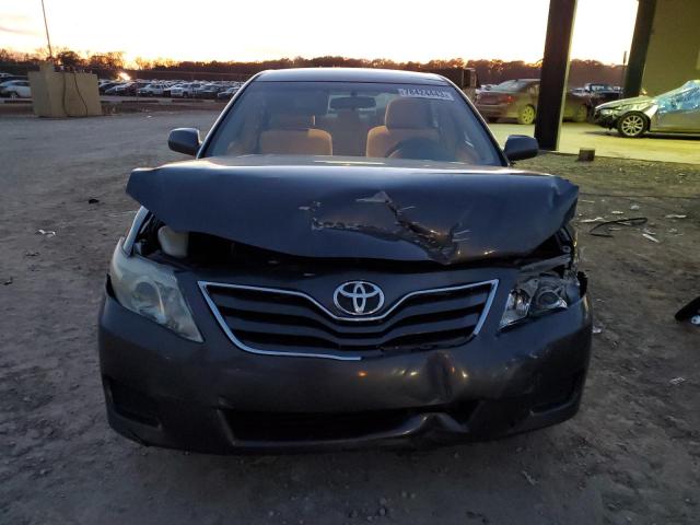 4T1BF3EK5BU179887 - 2011 TOYOTA CAMRY BASE GRAY photo 5