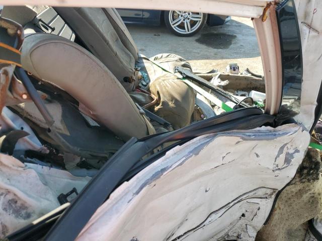 2G4WY55J411275003 - 2001 BUICK CENTURY LIMITED WHITE photo 10