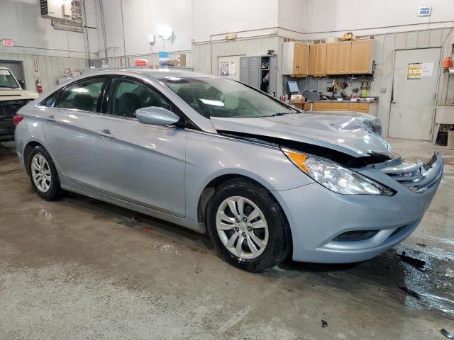 5NPEB4AC4DH603848 - 2013 HYUNDAI SONATA GLS SILVER photo 4