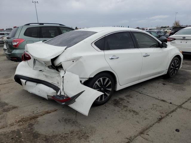 1N4AL3APXJC157713 - 2018 NISSAN ALTIMA 2.5 WHITE photo 3