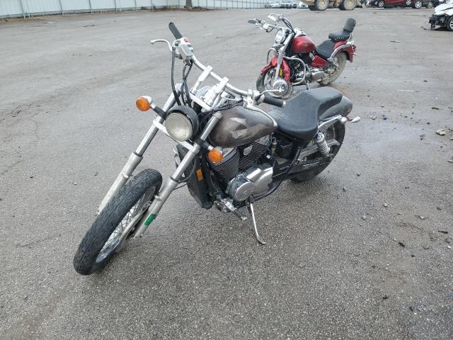 JH2RC44077M100767 - 2007 HONDA VT750 DC GRAY photo 2