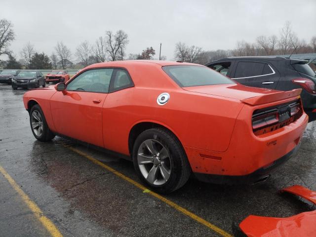 2C3CDZAG7LH210228 - 2020 DODGE CHALLENGER SXT ORANGE photo 2