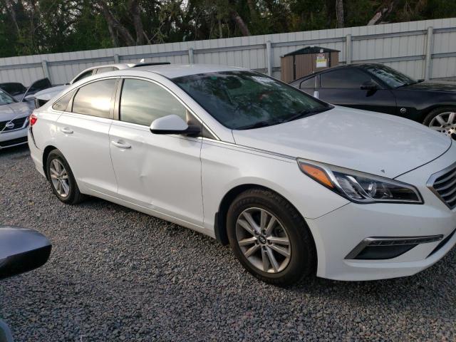 5NPE24AF0FH202357 - 2015 HYUNDAI SONATA SE WHITE photo 4