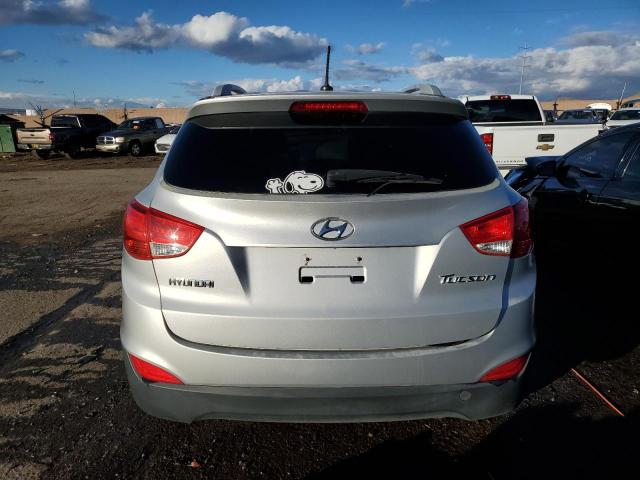 KM8JU3AC2DU769726 - 2013 HYUNDAI TUCSON GLS SILVER photo 6