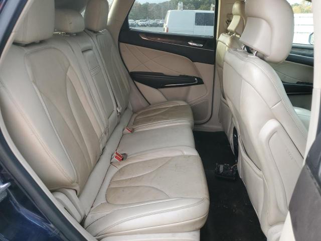 5LMCJ3C97HUL56965 - 2017 LINCOLN MKC RESERVE ლურჯი ფოტო 11