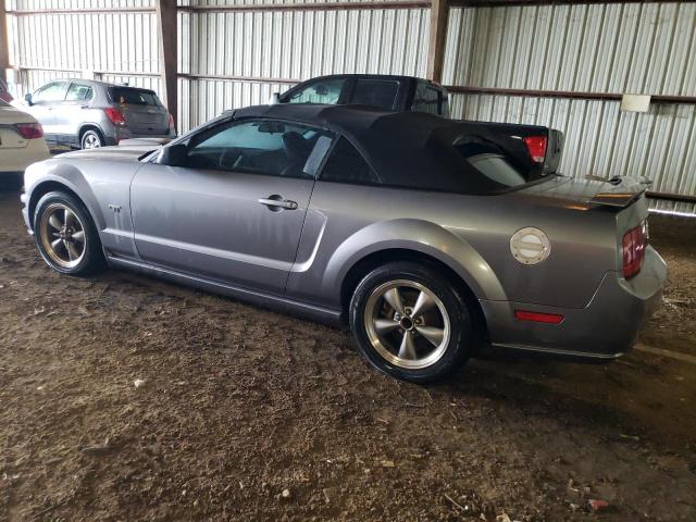 1ZVFT85H165145264 - 2006 FORD MUSTANG GT SILVER photo 2