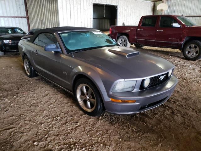 1ZVFT85H165145264 - 2006 FORD MUSTANG GT SILVER photo 4