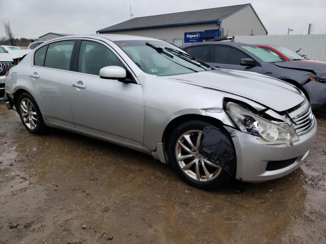 JNKBV61E08M221799 - 2008 INFINITI G35 SILVER photo 4