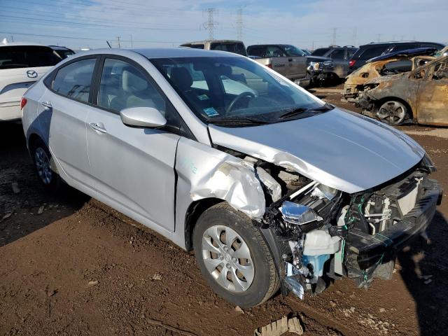 KMHCT4AE2GU135632 - 2016 HYUNDAI ACCENT SE SILVER photo 4