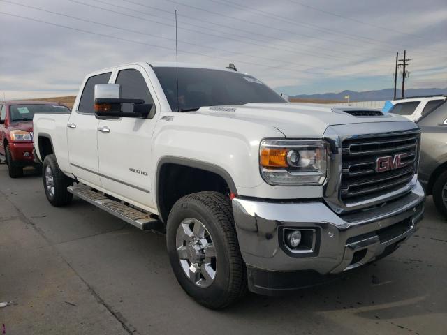 1GT12REY3KF236126 - 2019 GMC SIERRA K2500 SLT WHITE photo 4