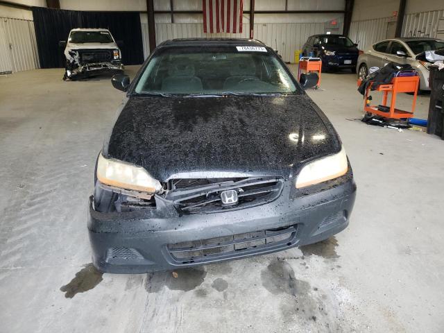 1HGCG32022A029120 - 2002 HONDA ACCORD SE BLACK photo 5