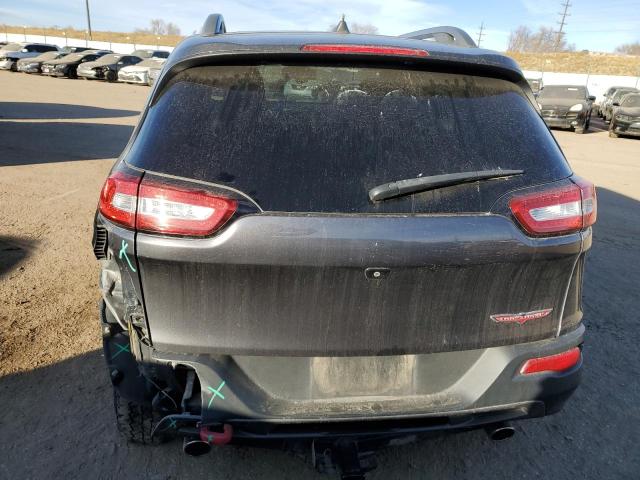 1C4PJMBS0GW112919 - 2016 JEEP CHEROKEE TRAILHAWK BLACK photo 6