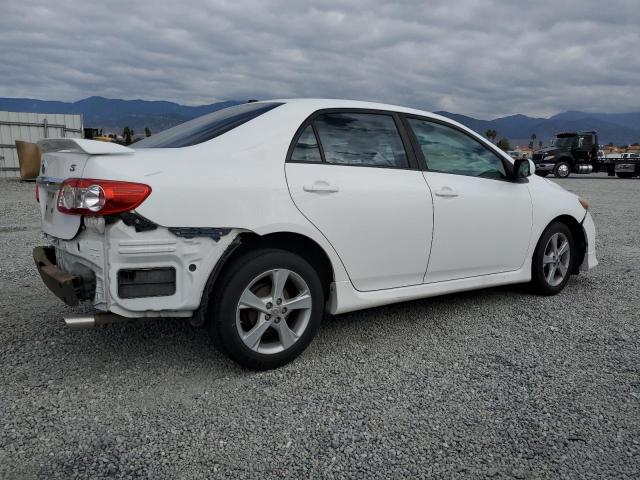 2T1BU4EE2BC620155 - 2011 TOYOTA COROLLA BASE WHITE photo 3