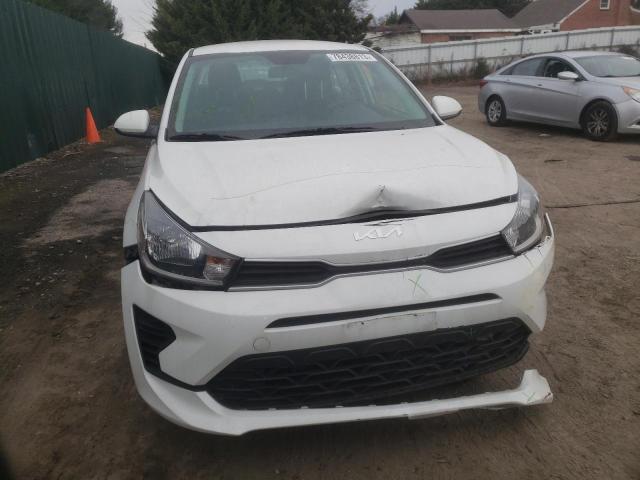 3KPA24AD1NE439729 - 2022 KIA RIO LX WHITE photo 5