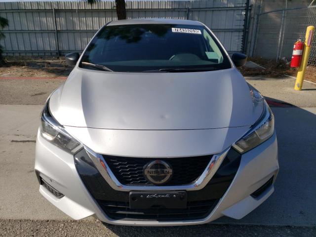 3N1CN8DVXML855531 - 2021 NISSAN VERSA S SILVER photo 5