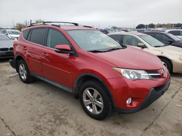 2T3WFREV1FW225307 - 2015 TOYOTA RAV4 XLE RED photo 4