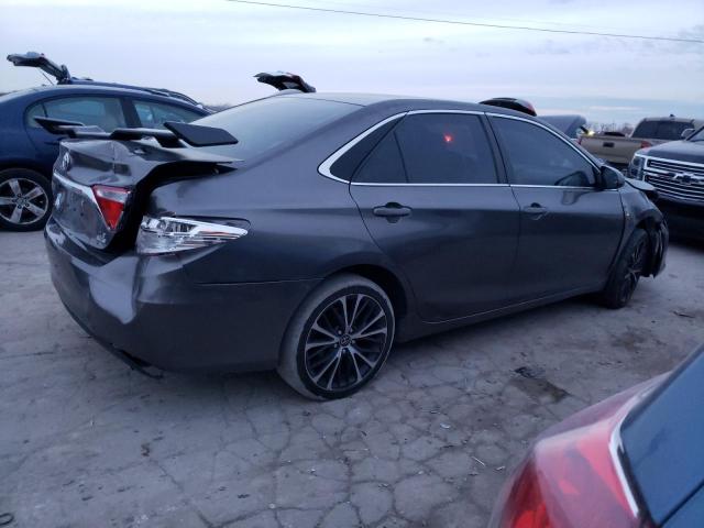 4T1BF1FK8HU795675 - 2017 TOYOTA CAMRY LE GRAY photo 3