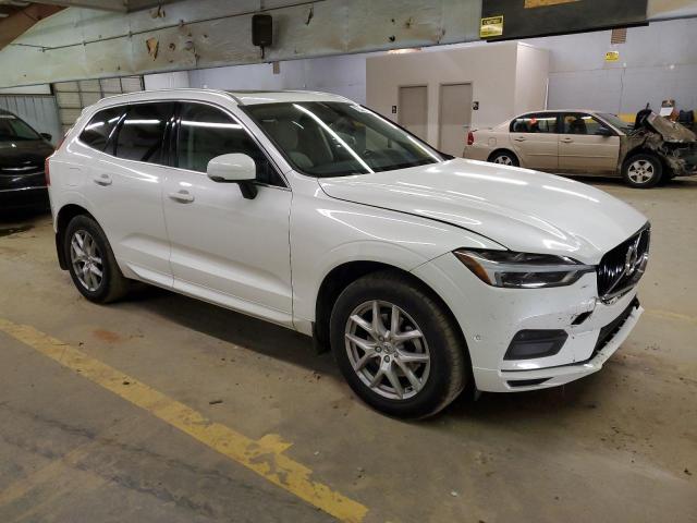 LYV102RK5KB285109 - 2019 VOLVO XC60 T5 WHITE photo 4