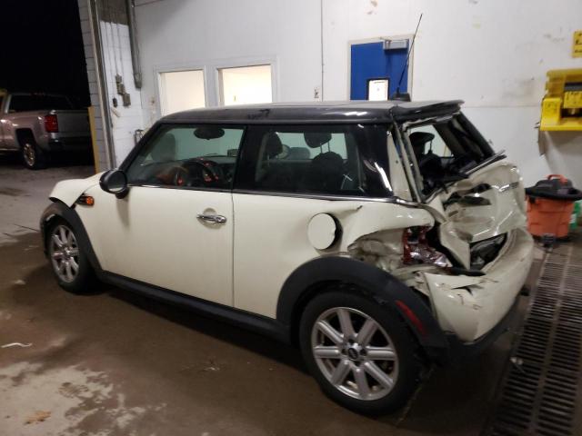 WMWSU3C56CT258190 - 2012 MINI COOPER CREAM photo 2