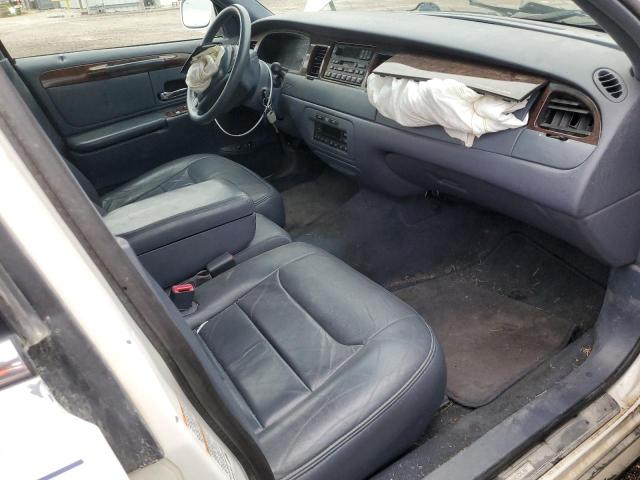 1LNHM81W2XY671461 - 1999 LINCOLN TOWN CAR EXECUTIVE WHITE photo 8
