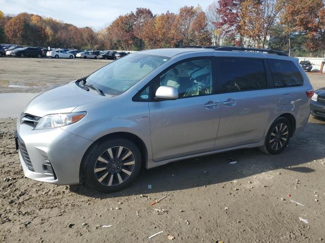 2019 TOYOTA SIENNA LE, 