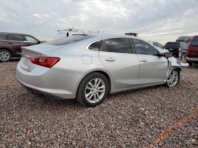 1G1ZE5ST4HF116140 - 2017 CHEVROLET MALIBU LT SILVER photo 3