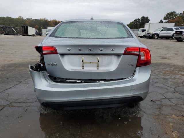 YV1612FS4D2183046 - 2013 VOLVO S60 T5 SILVER photo 6