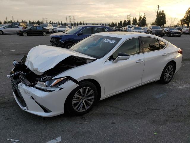 58ACZ1B12MU102384 - 2021 LEXUS ES 350 BASE WHITE photo 1