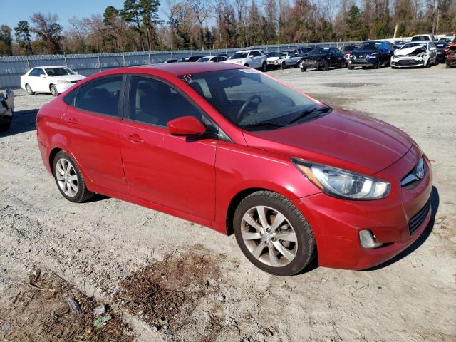 KMHCU4AE6DU461586 - 2013 HYUNDAI ACCENT GLS RED photo 4