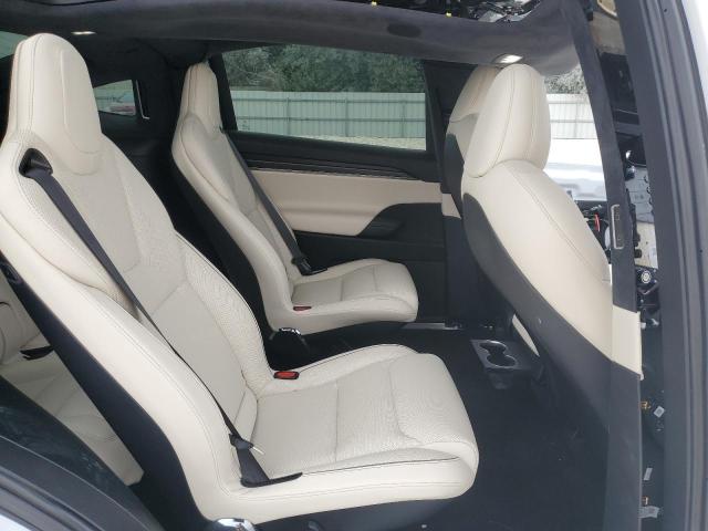 7SAXCBE63PF374244 - 2023 TESLA MODEL X WHITE photo 11