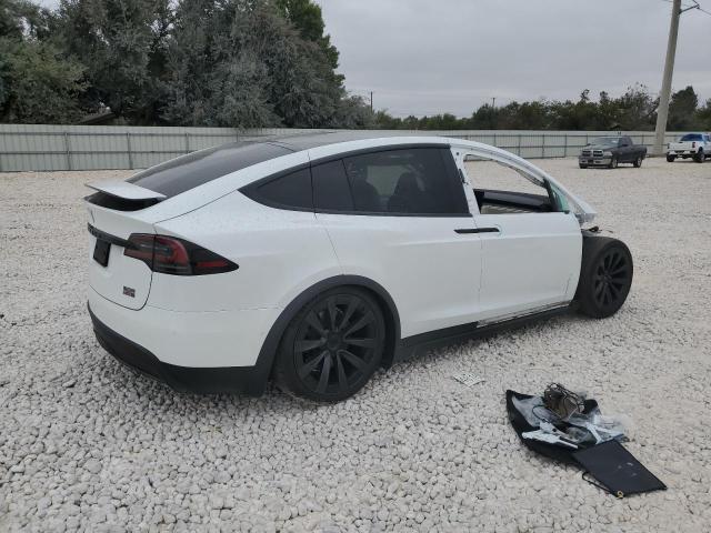 7SAXCBE63PF374244 - 2023 TESLA MODEL X WHITE photo 3