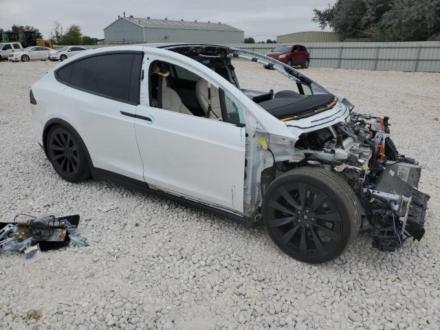7SAXCBE63PF374244 - 2023 TESLA MODEL X WHITE photo 4