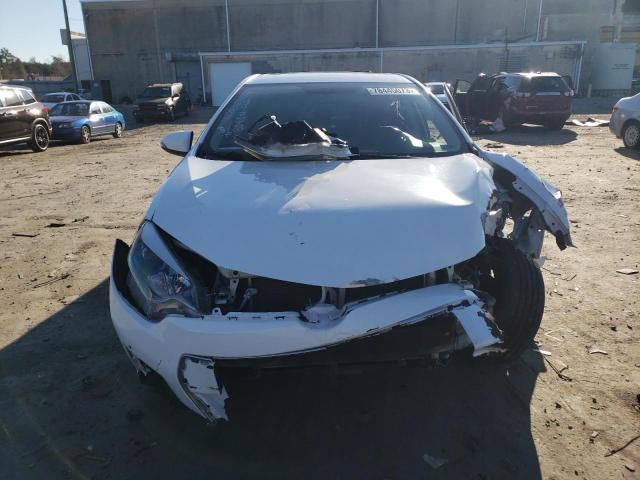 2T1BURHE0FC245736 - 2015 TOYOTA COROLLA L WHITE photo 5