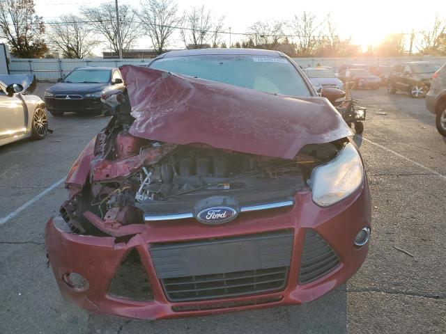 1FADP3K25EL167415 - 2014 FORD FOCUS SE RED photo 5