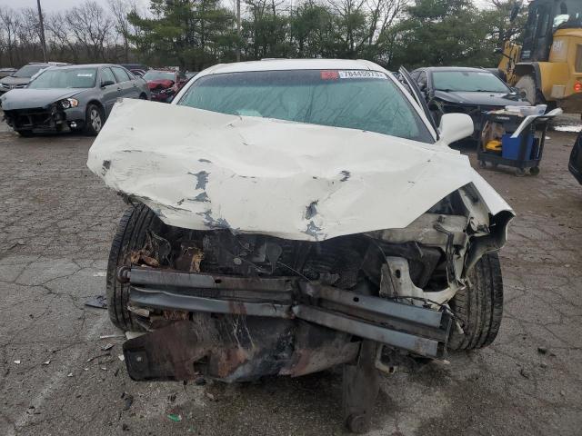 2G2WS522751268074 - 2005 PONTIAC GRAND PRIX GT WHITE photo 5