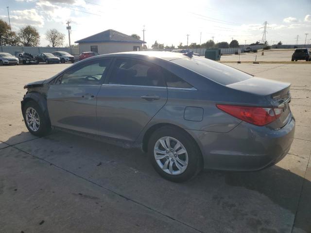 5NPEB4AC7BH200749 - 2011 HYUNDAI SONATA GLS GRAY photo 2