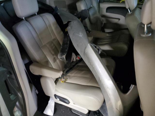 2C4RC1BG5CR186160 - 2012 CHRYSLER TOWN & COU TOURING SILVER photo 13