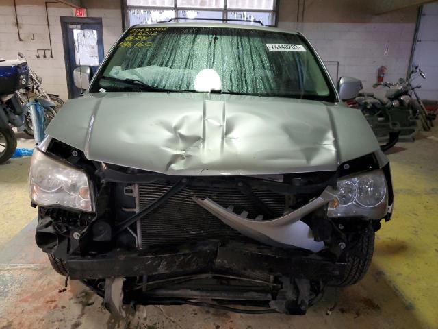 2C4RC1BG5CR186160 - 2012 CHRYSLER TOWN & COU TOURING SILVER photo 5