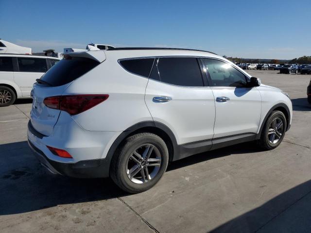 5XYZU3LB3JG528542 - 2018 HYUNDAI SANTA FE S WHITE photo 3