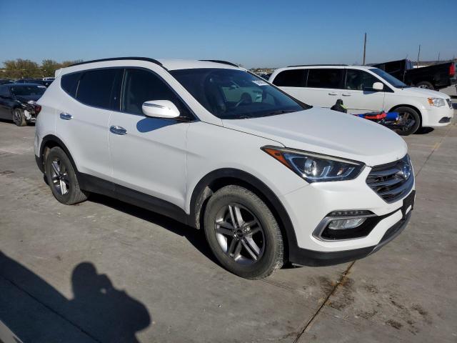 5XYZU3LB3JG528542 - 2018 HYUNDAI SANTA FE S Ақ фото 4