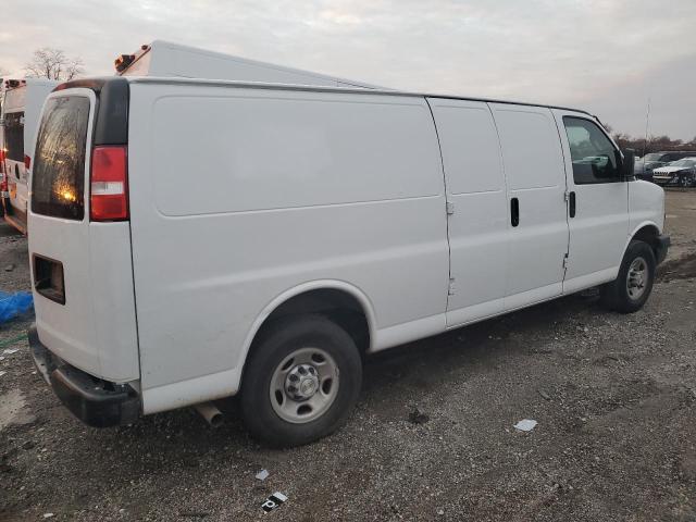 1GCWGBFP2N1154538 - 2022 CHEVROLET EXPRESS G2 WHITE photo 3