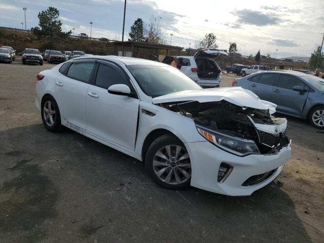 5XXGT4L30JG196007 - 2018 KIA OPTIMA LX WHITE photo 4