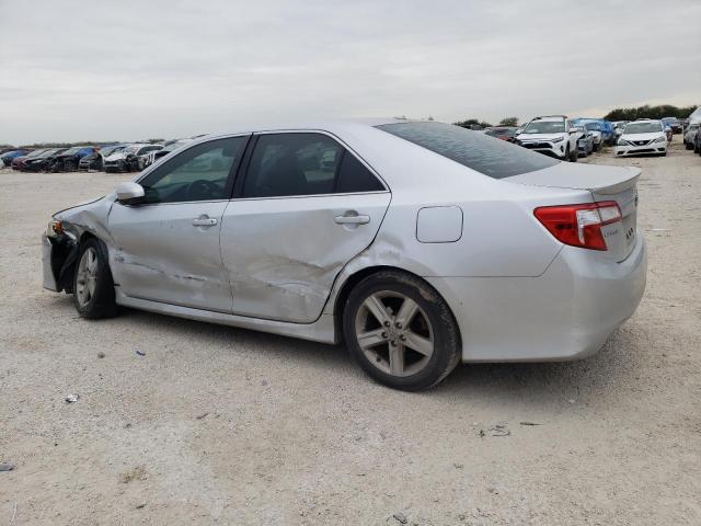 4T1BF1FK8CU034721 - 2012 TOYOTA CAMRY BASE SILVER photo 2