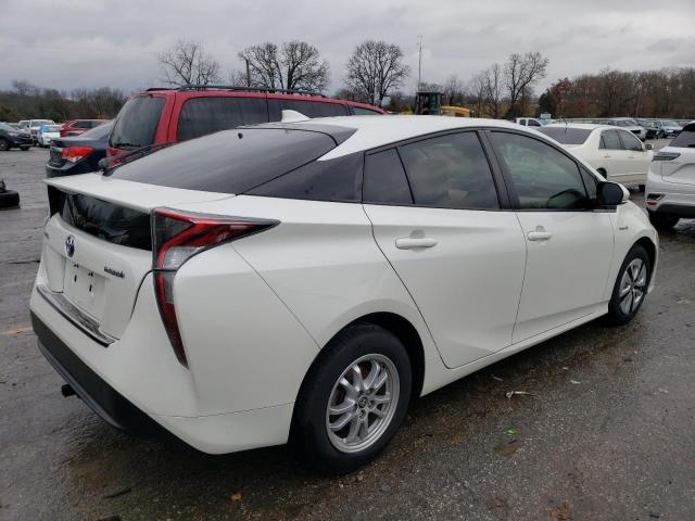 JTDKARFU8G3002138 - 2016 TOYOTA PRIUS WHITE photo 3