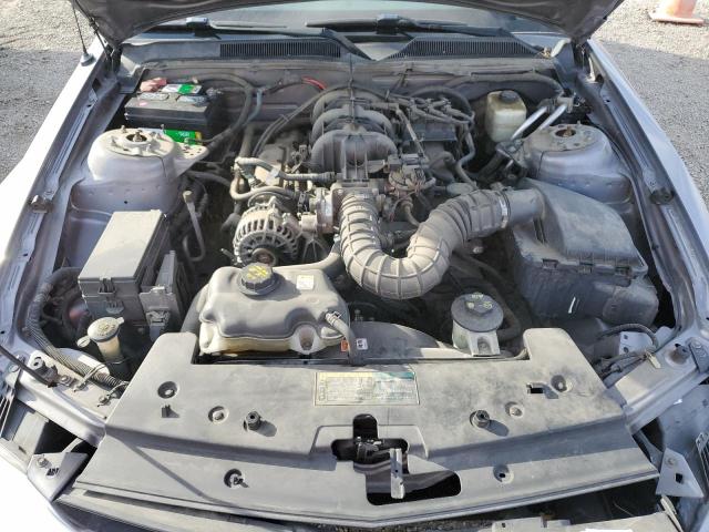 1ZVHT80N465256624 - 2006 FORD MUSTANG SILVER photo 11