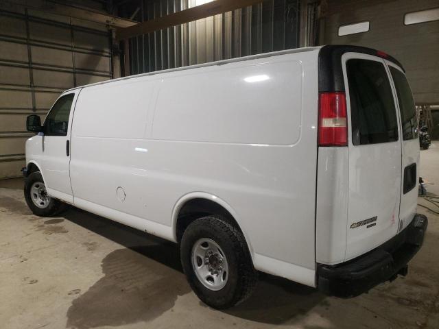 1GCZGUBG8C1159528 - 2012 CHEVROLET EXPRESS G3 WHITE photo 2