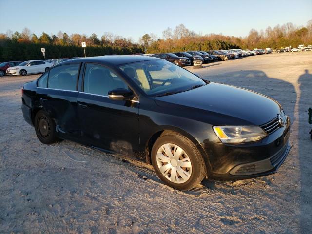 3VWDP7AJ9DM406887 - 2013 VOLKSWAGEN JETTA SE BLACK photo 4