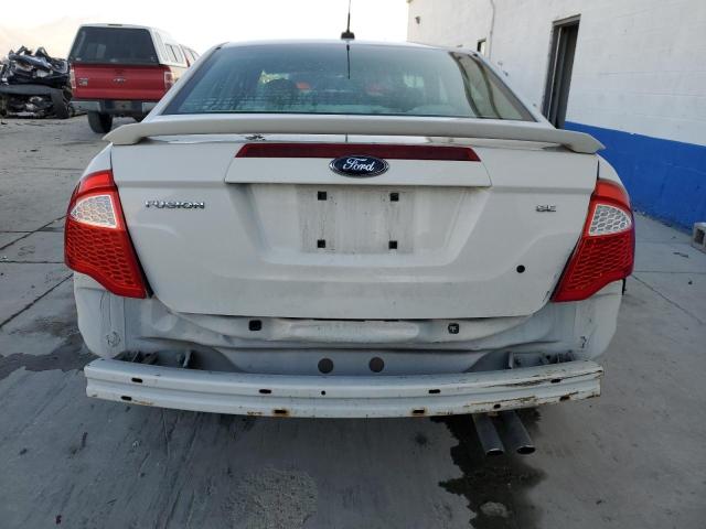 3FAHP0HA2AR120319 - 2010 FORD FUSION SE WHITE photo 6