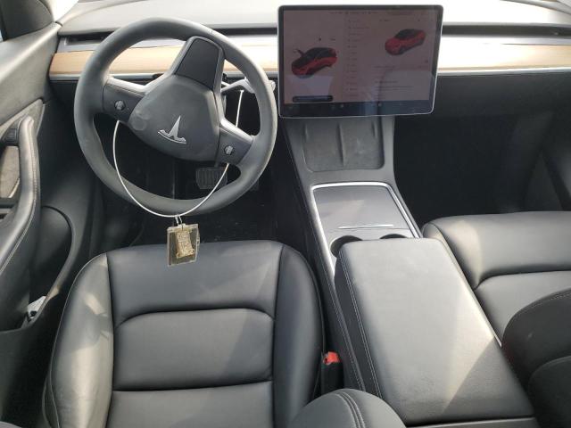 7SAYGDEE8NF387208 - 2022 TESLA MODEL Y Черный фото 8
