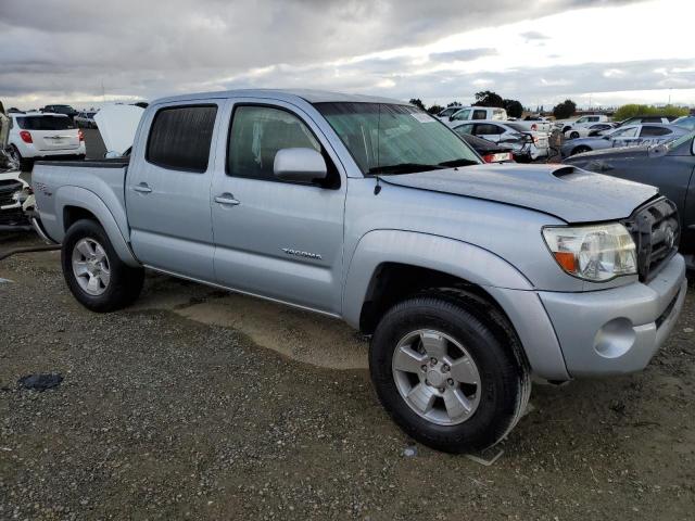 3TMJU62N69M072951 - 2009 TOYOTA TACOMA DOUBLE CAB PRERUNNER SILVER photo 4